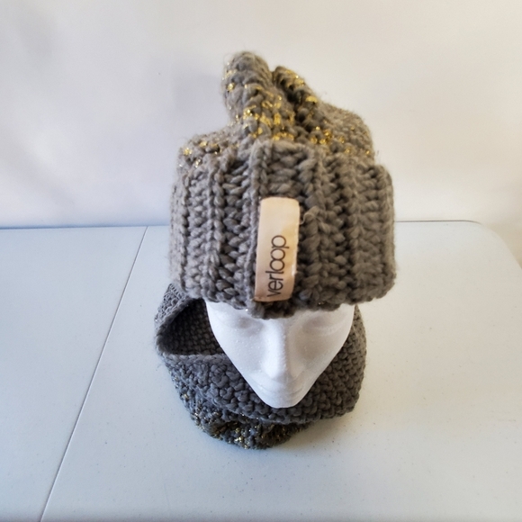 Verloop Knit Hat and Neck Scarf Set Gray and Metallic Slouchy Skull Cap Cowl main image 10